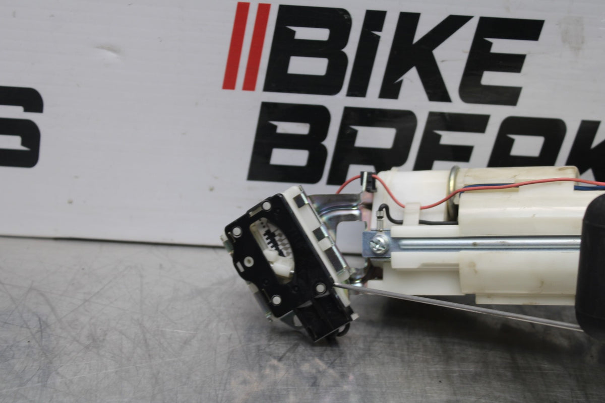 08-10 SUZUKI GSXR 600 FUEL PUMP GAS PETROL SENDER UNIT BB765