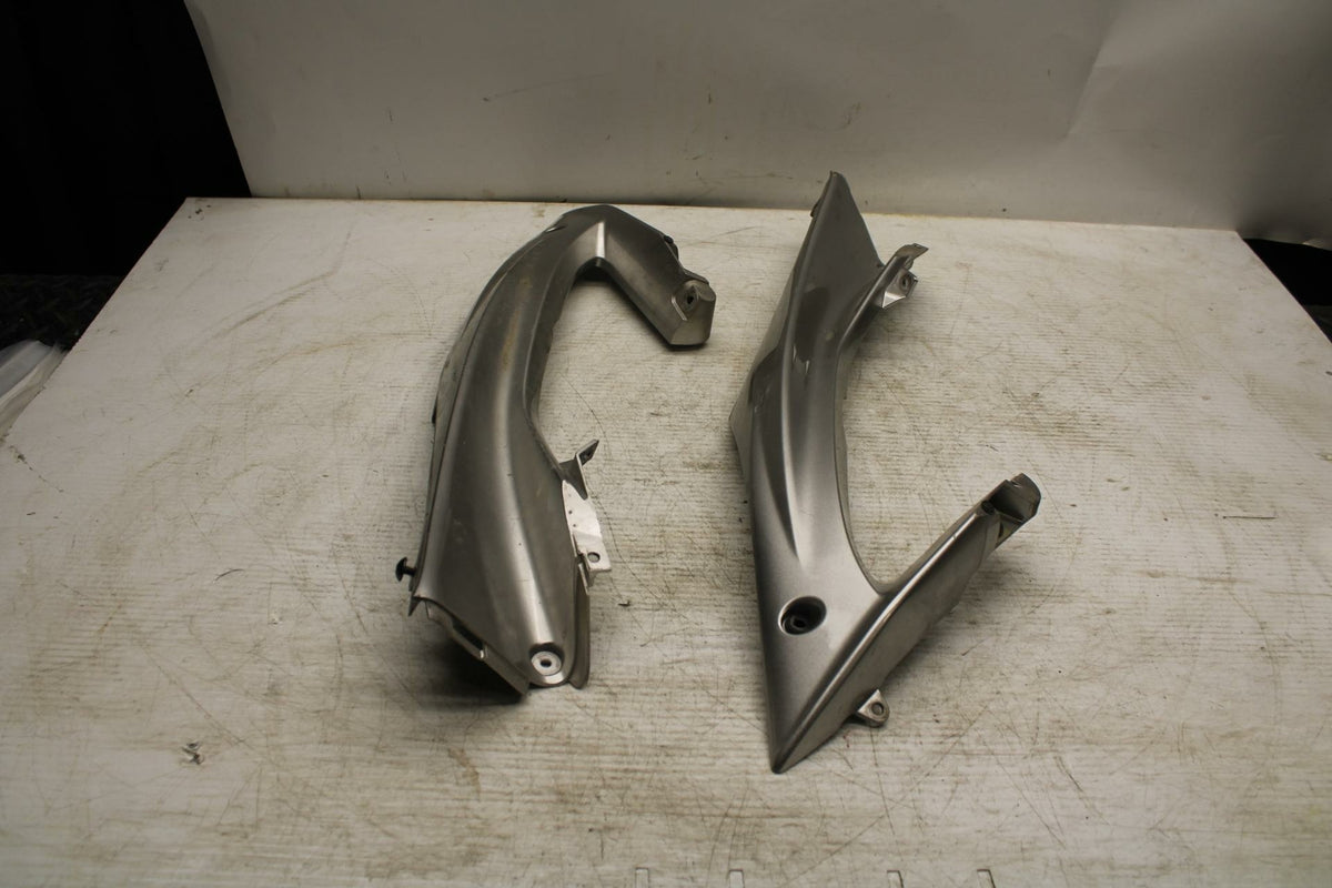 08-16 YAMAHA YZF R6 LEFT FRONT UPPER MID SIDE FAIRING COWL PLASTIC BB365