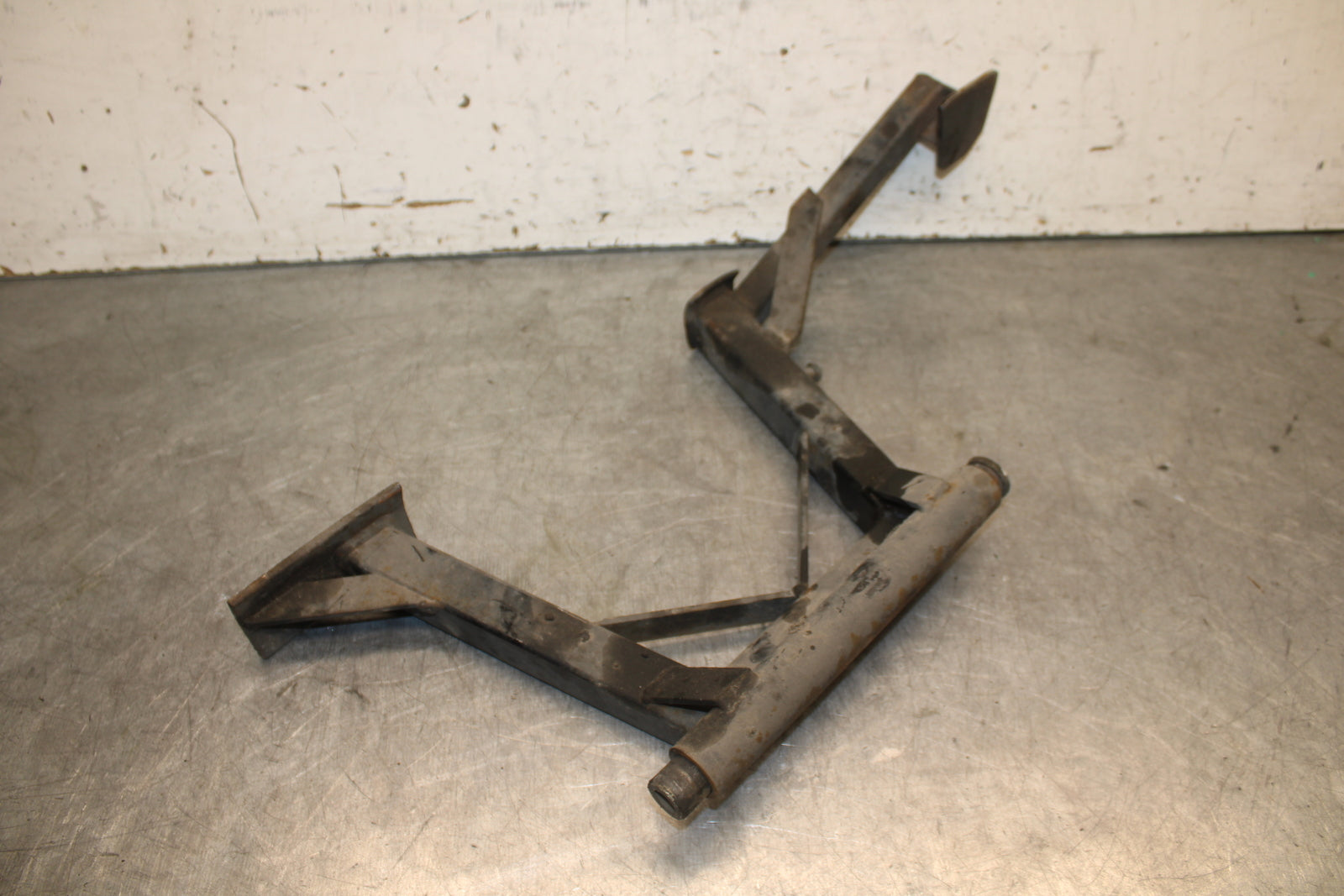 93-00 HONDA GOLDWING 1500 GL1500SE CENTER MAIN STAND BB700