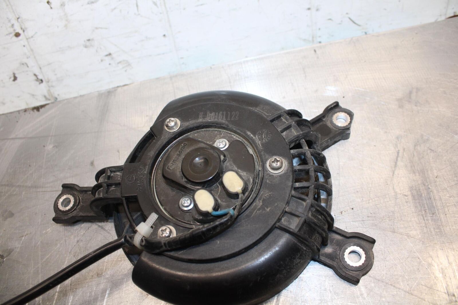 17-23 SUZUKI GSXR 250 GSX250RL8  RADIATOR MOTOR COOLER FAN RADIATER BB490