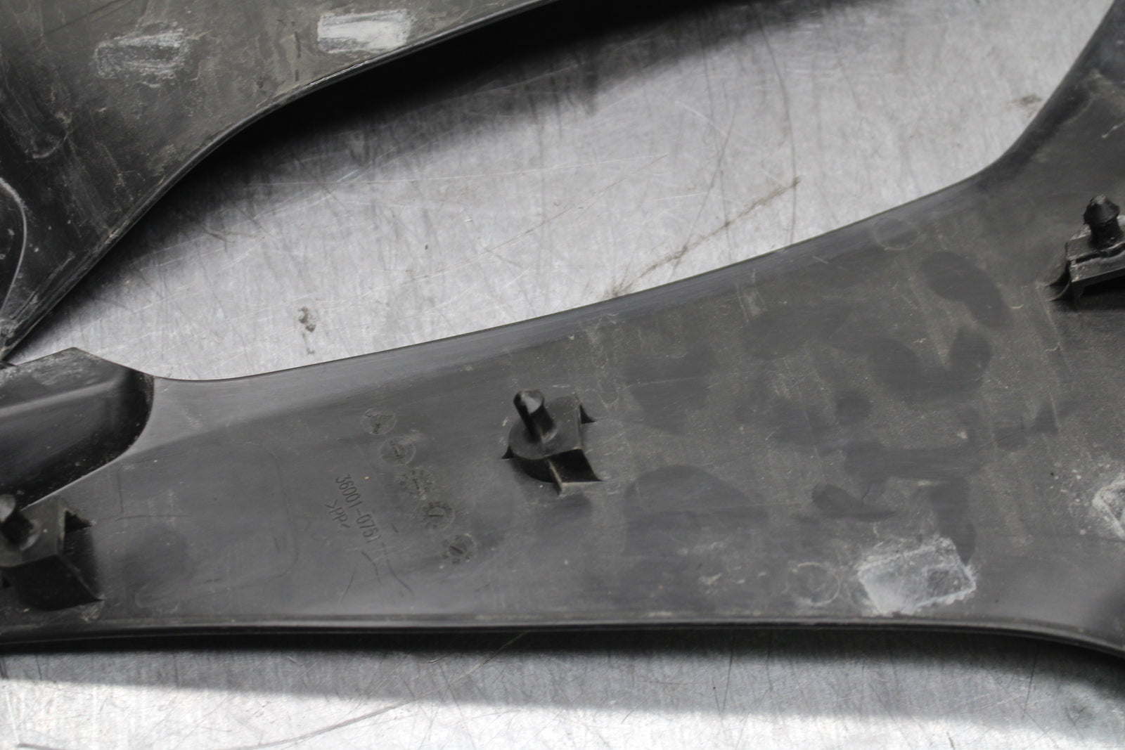 24 KAWASAKI NINJA 500 ABS RIGHT LEFT SIDE SEAT PANELS TRIMS COWLS FAIRINGS BB744