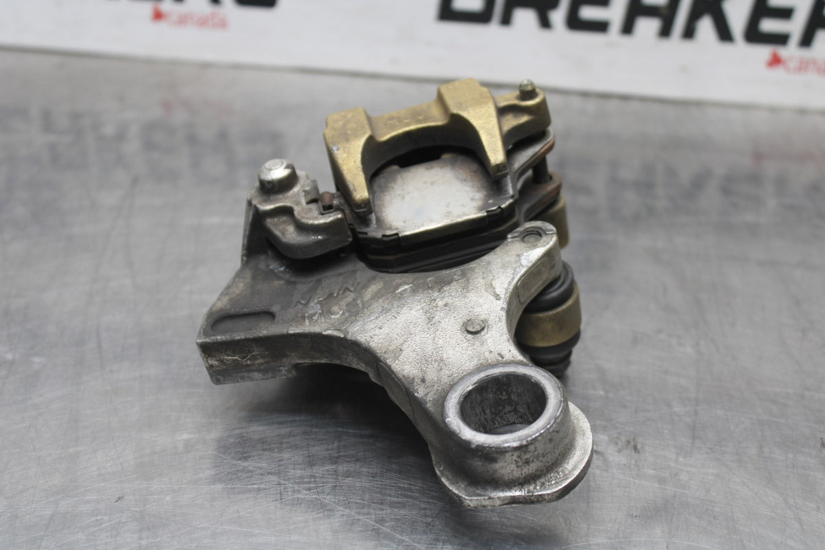 00-01 HONDA CBR929RR REAR BACK BRAKE CALIPER W MOUNT BRACKET BB925