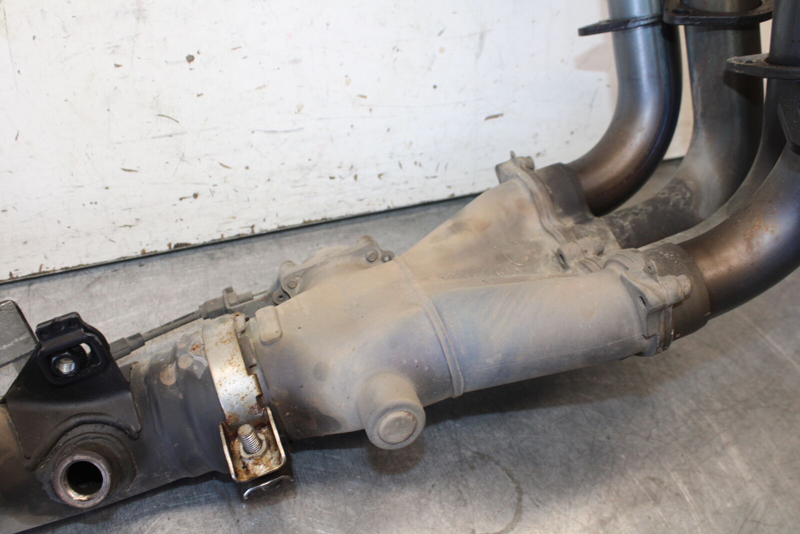 07-08 YAMAHA YZF R1 EXHAUST HEADER PIPES MANIFOLD BB675