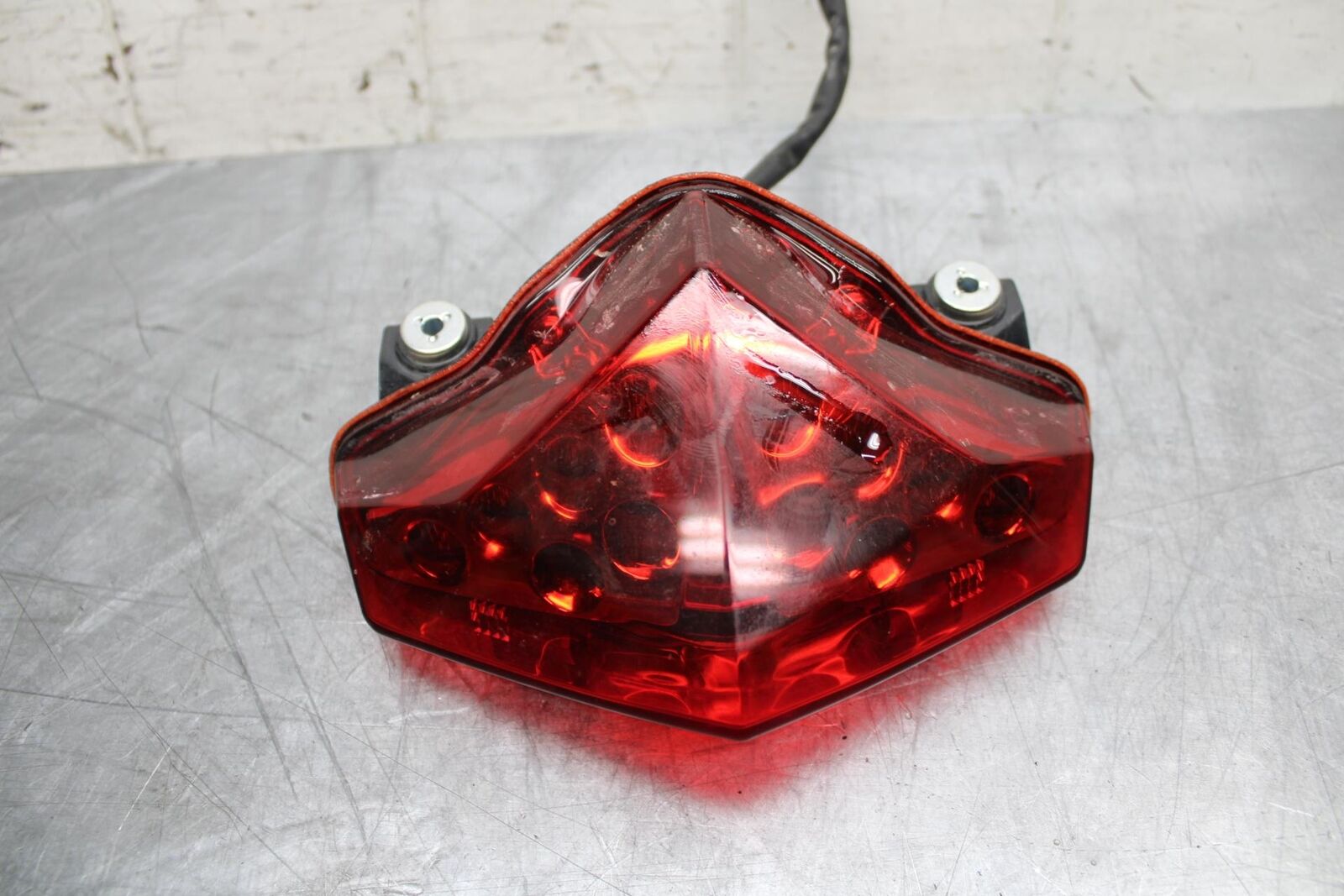15-17 KAWASAKI EX 650 NINJA EX650 ABS REAR TAIL TAILLIGHT BACK BRAKE LIGHT BB494