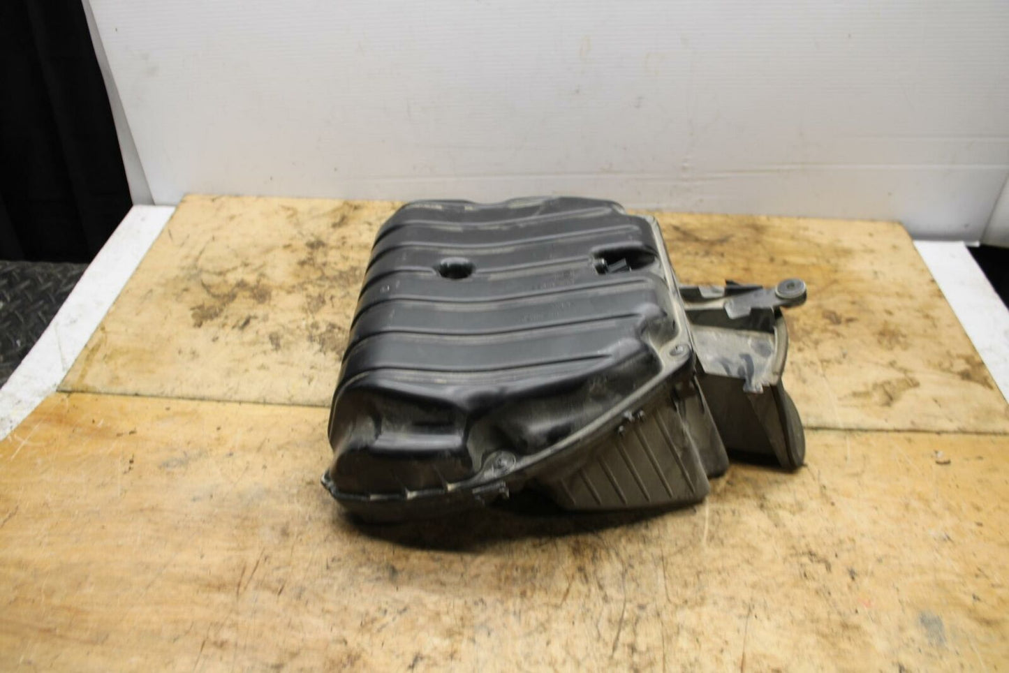 13-18 KAWASAKI NINJA ZX6R AIRBOX AIR INTAKE FILTER BOX BB342