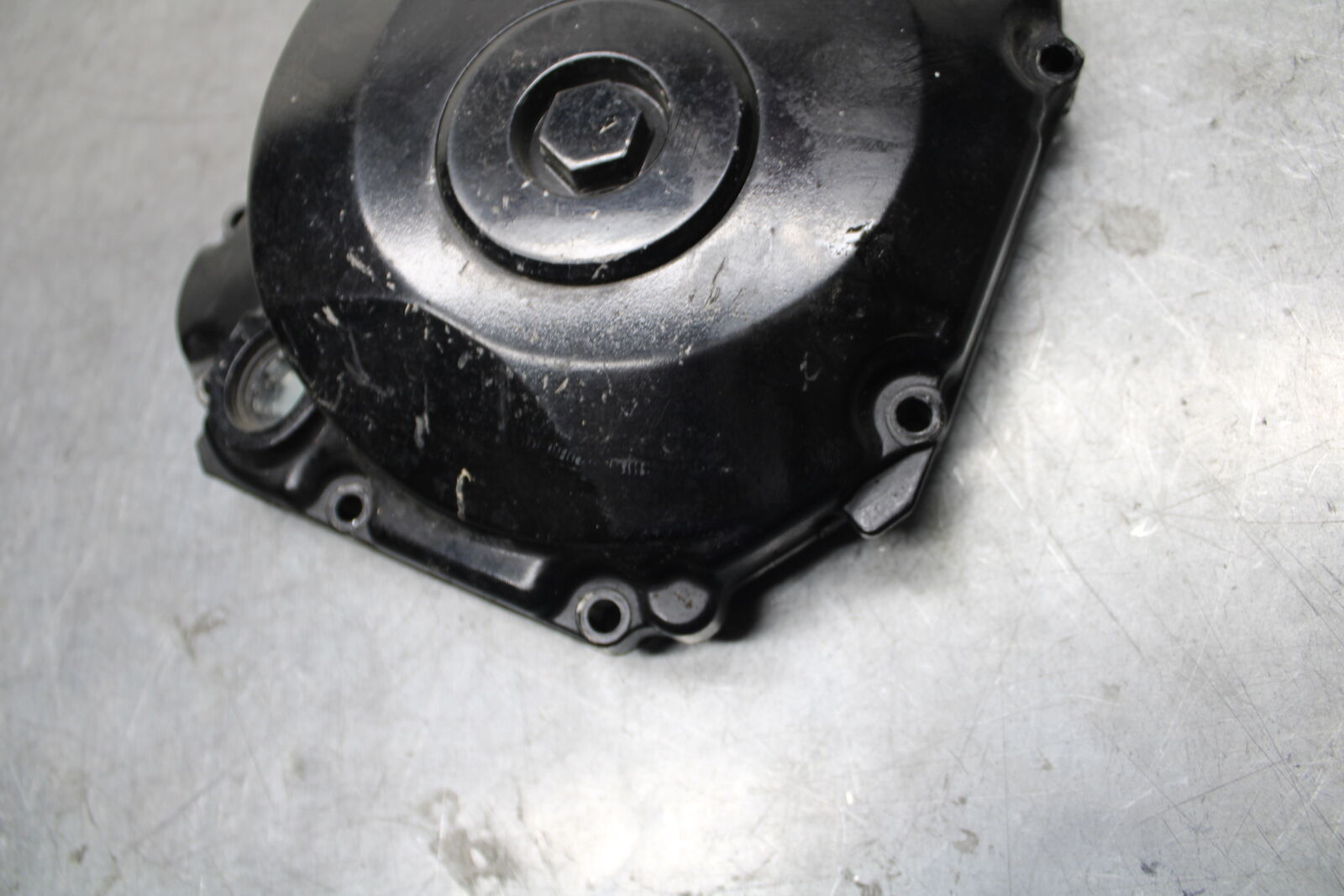05-06 SUZUKI GSXR1000 CLUTCH SIDE ENGINE MOTOR COVER 11340-41G00 BB677