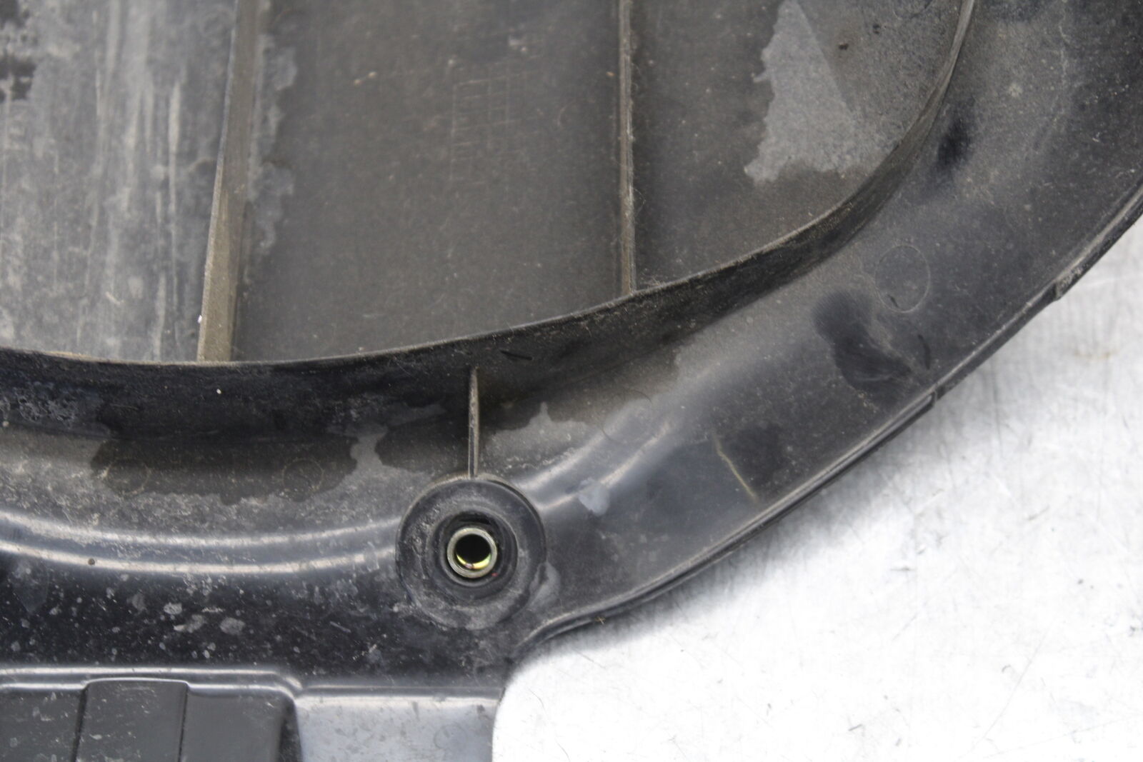 05-06 HONDA CBR600RR REAR BACK WHEEL TIRE HUGGER FENDER 80120-MEE-D00 BB655
