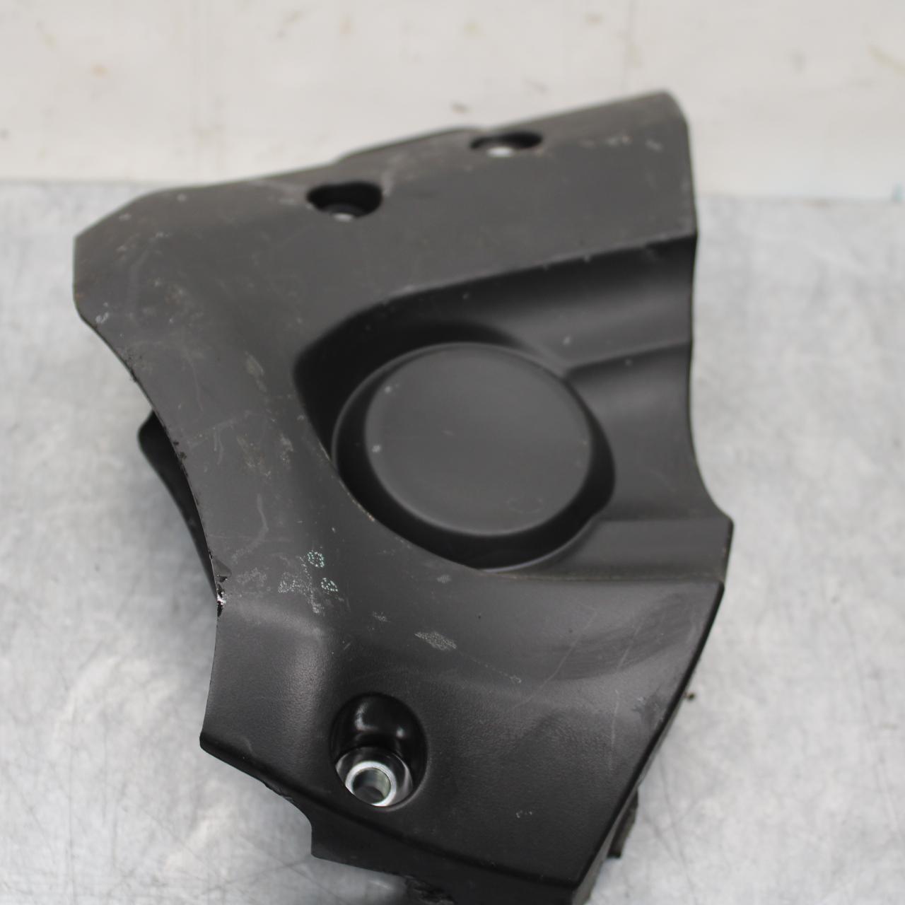 22-23 YAMAHA YZF R7 ENGINE SPROCKET COVER BB583
