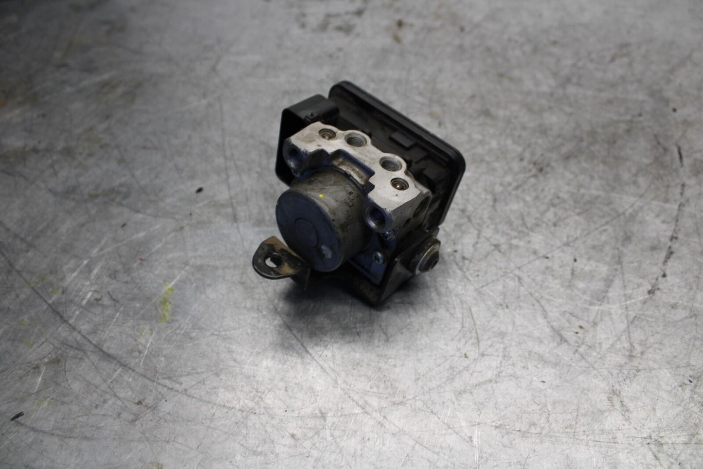 13-17 KAWASAKI NINJA 300 ABS PUMP UNIT MODULE BB429