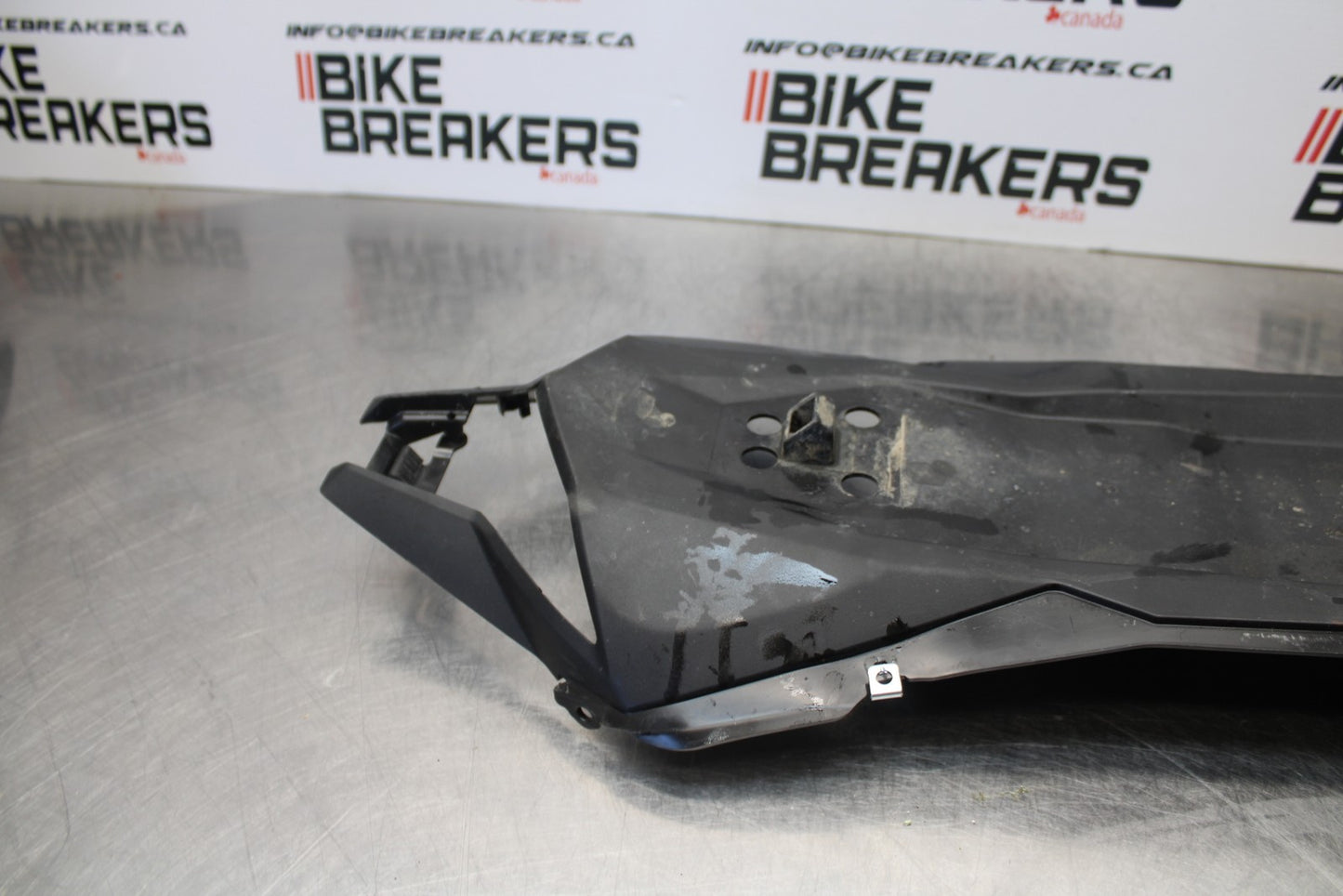 18-23 KAWASAKI NINJA 400 EX400 ABS REAR TAIL UNDERTAIL FAIRING COWL FENDER BB192