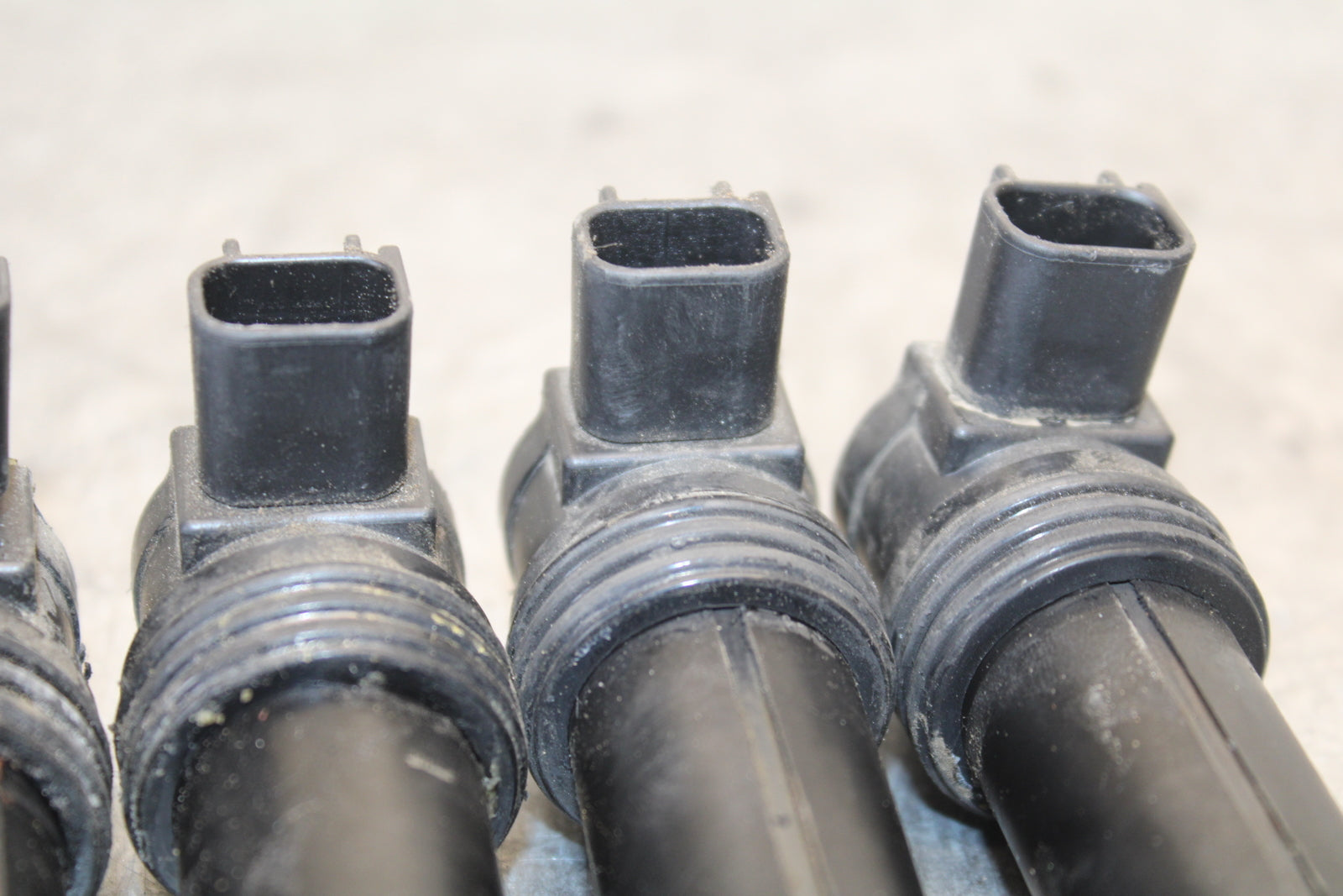 03-04 KAWASAKI NINJA ZX6RR IGNITION COILS COIL SPARK PLUG CAPS BB684