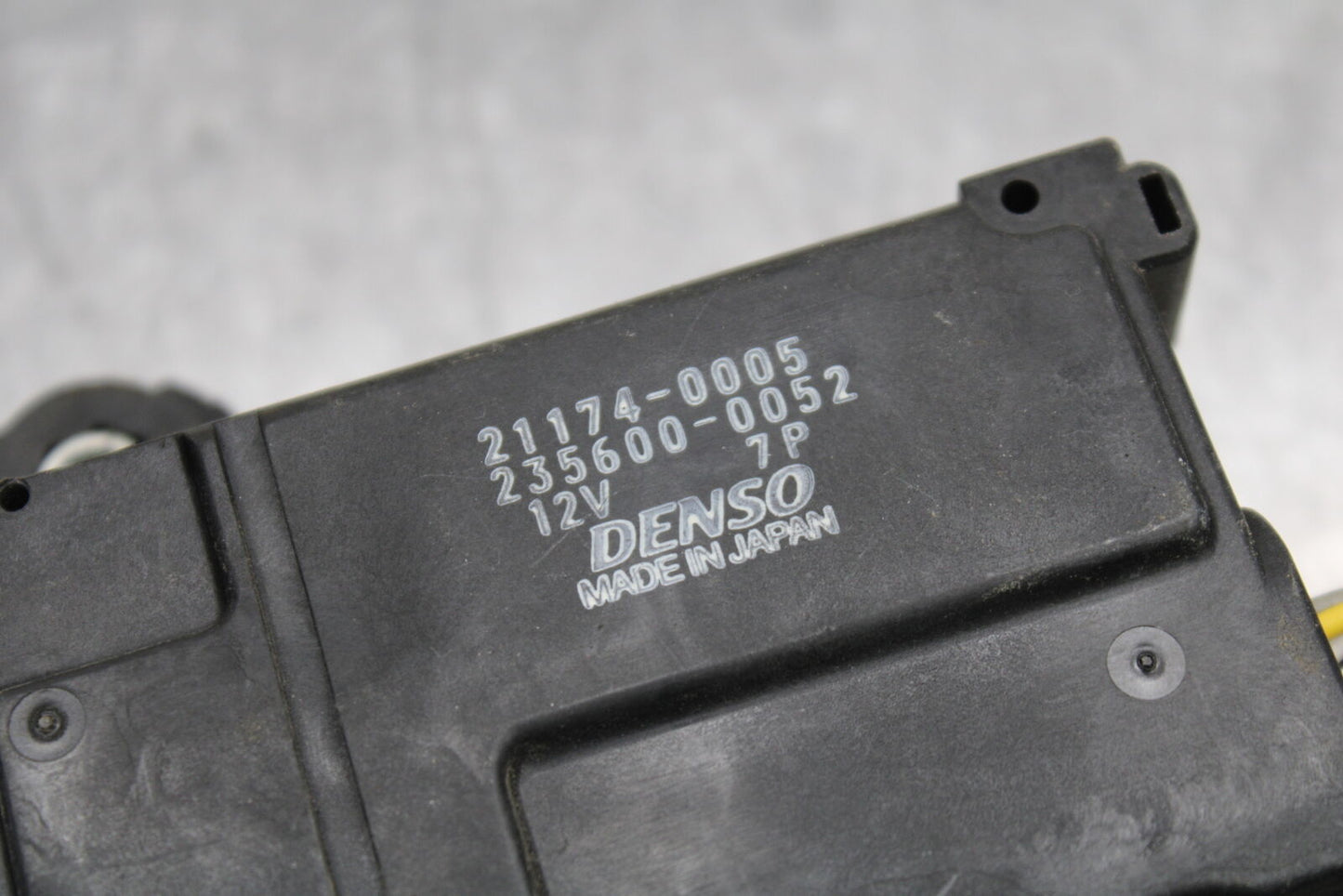 12-13 KAWASAKI Z1000 EXHAUST VALVE SERVO MOTOR BB743