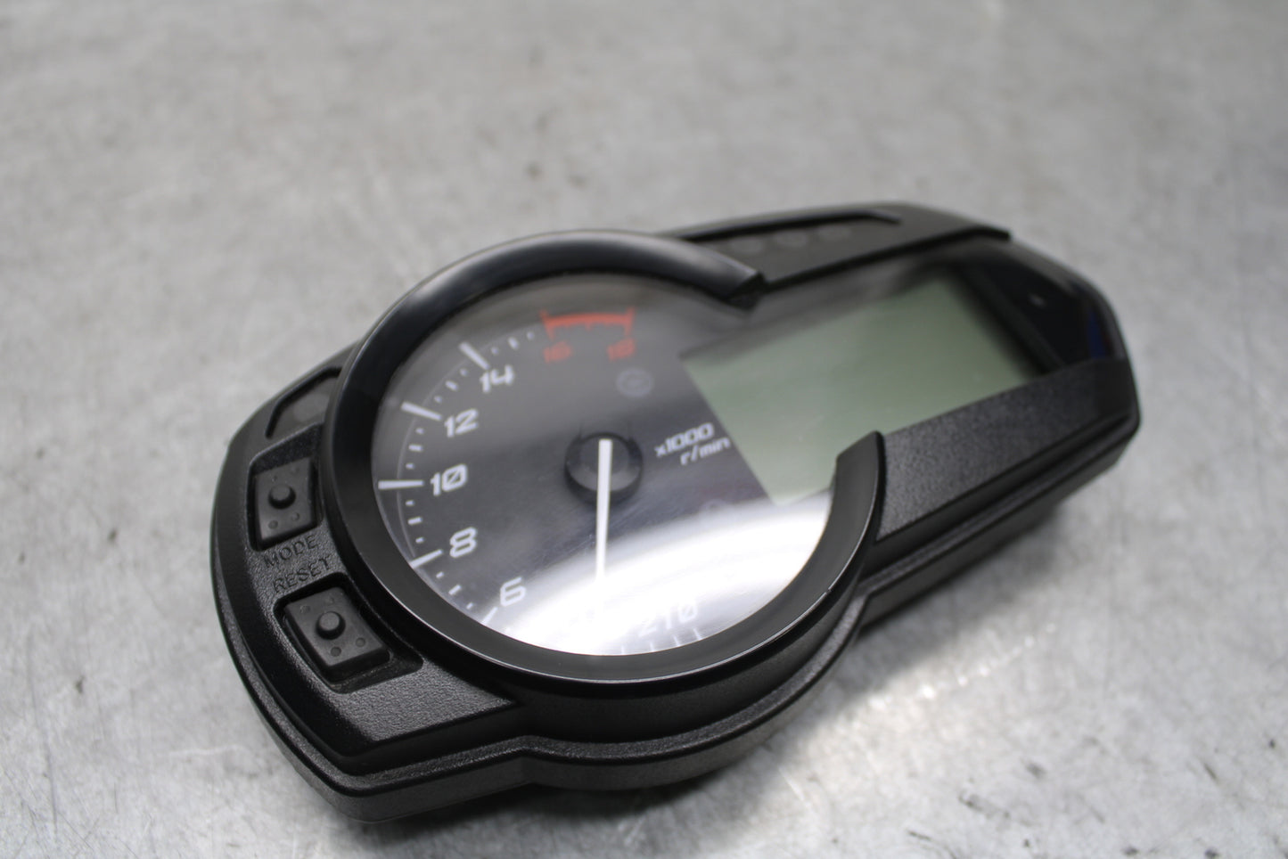 13-18 KAWASAKI NINJA ZX6R SPEEDO TACH GAUGES DISPLAY CLUSTER SPEEDOMETER BB666