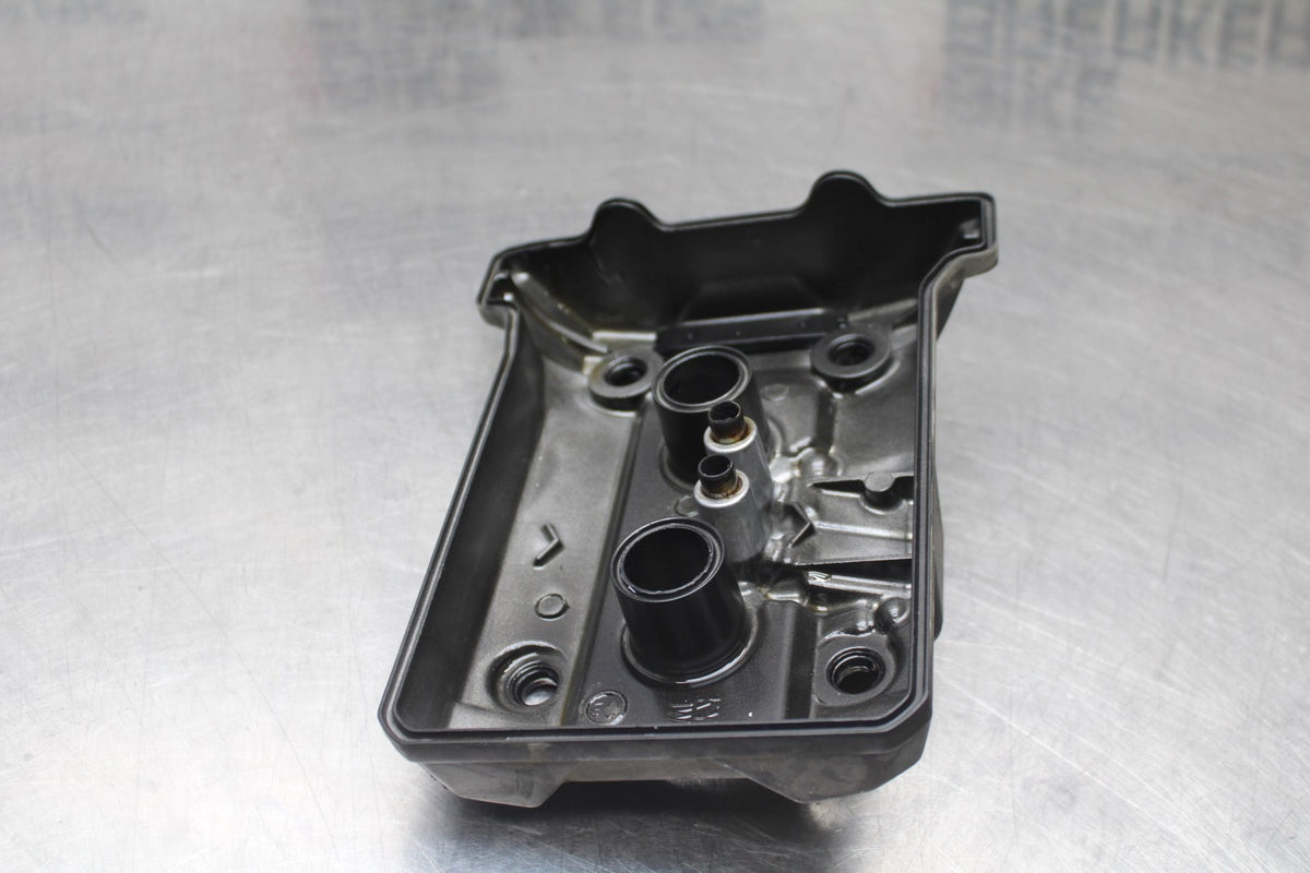 17-18 YAMAHA YZF R3 ENGINE TOP END CYLINDER HEAD COVER BB813