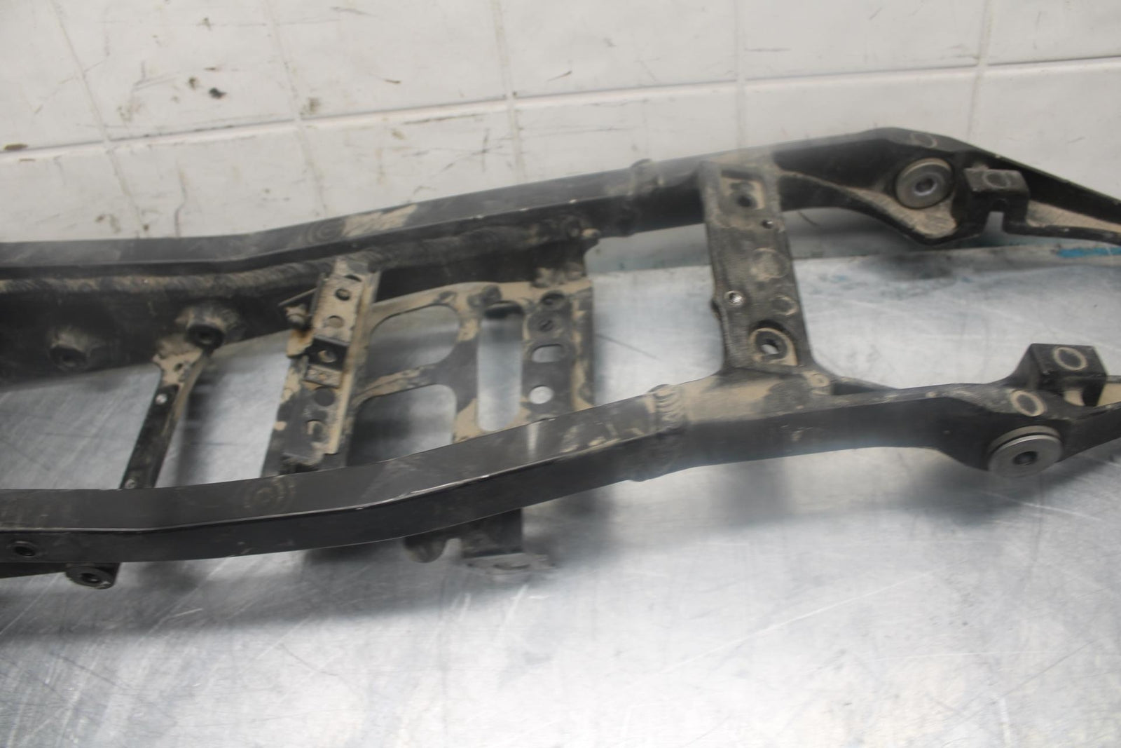 07-08 KAWASAKI NINJA ZX6R REAR SUBFRAME BACK SUB FRAME 32160-0258 BB456