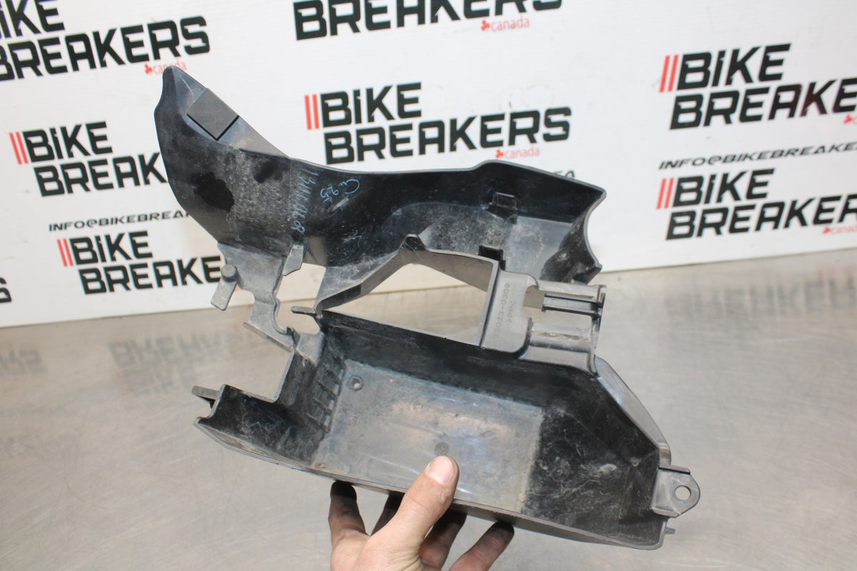 12-16 KAWASAKI NINJA 650 EX650F ABS REAR BACK TAIL UNDERTAIL BATTERY TRAY BB860