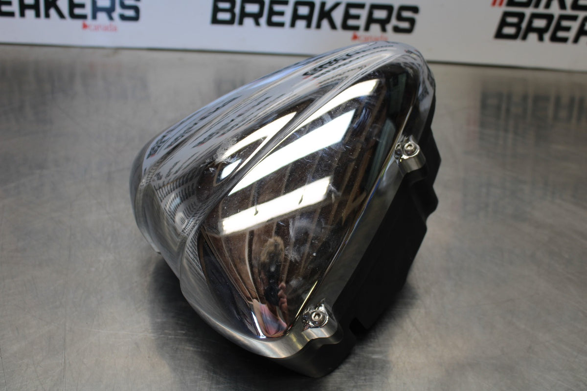09 YAMAHA V STAR 950 AIR CLEANER FILTER BOX BB172