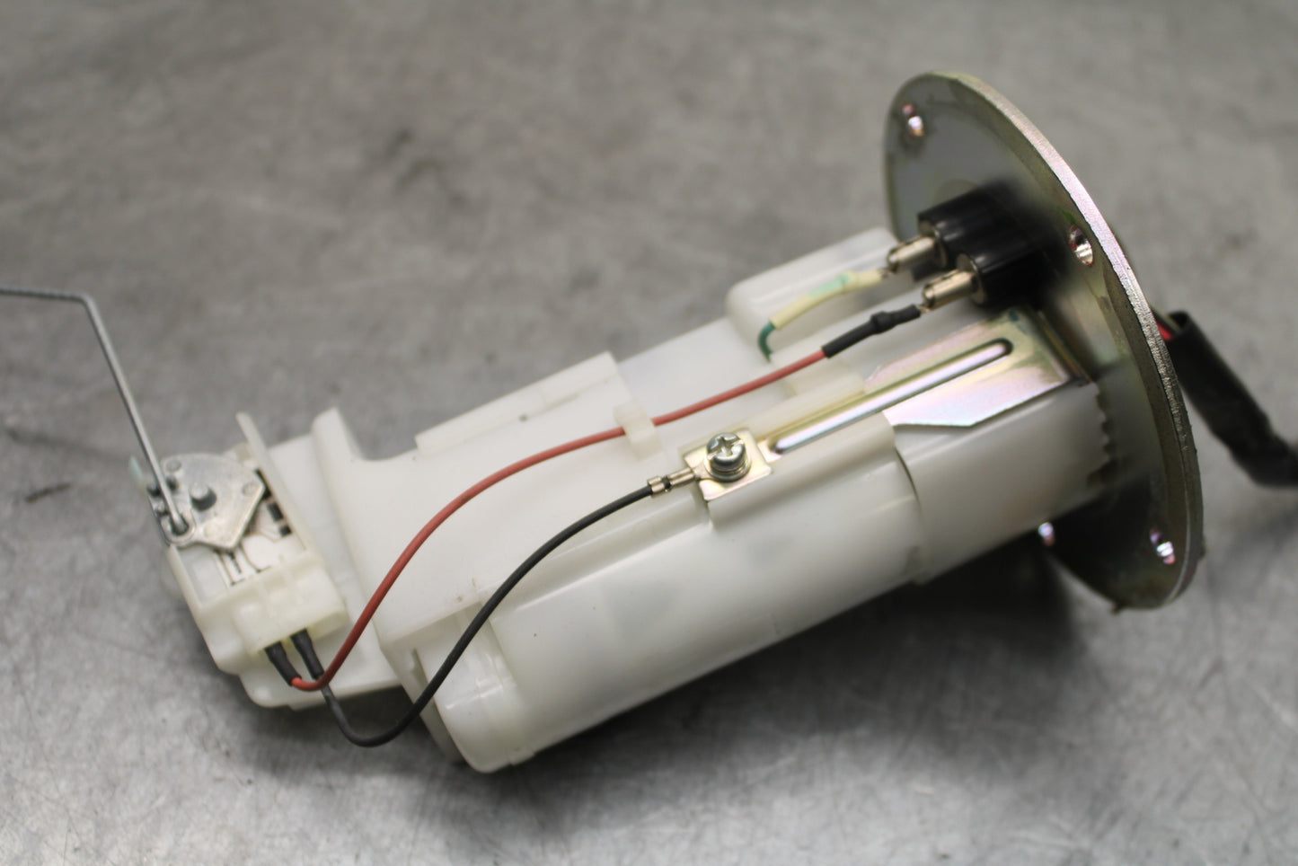 18-24 KAWASAKI NINJA 650 FUEL PUMP GAS PETROL SENDER UNIT BB725