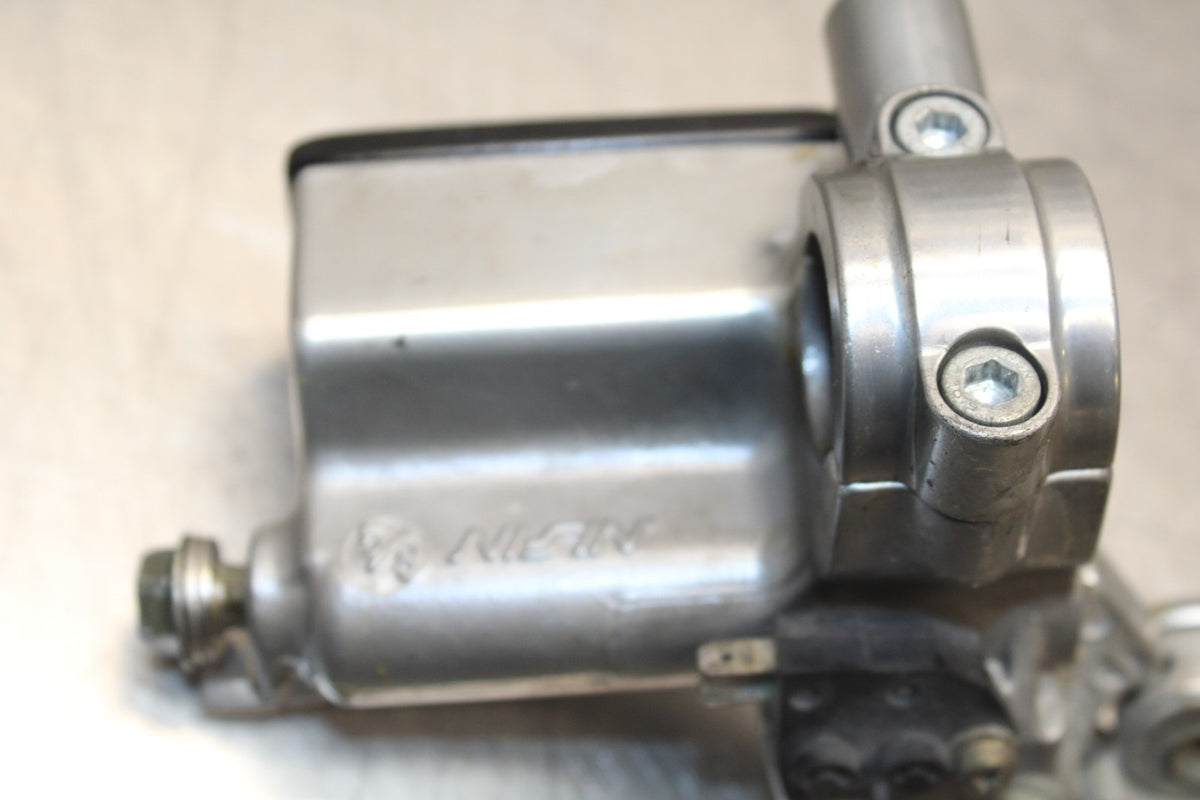 2006 Suzuki Boulevard C90 FRONT BRAKE MASTER CYLINDER BB849