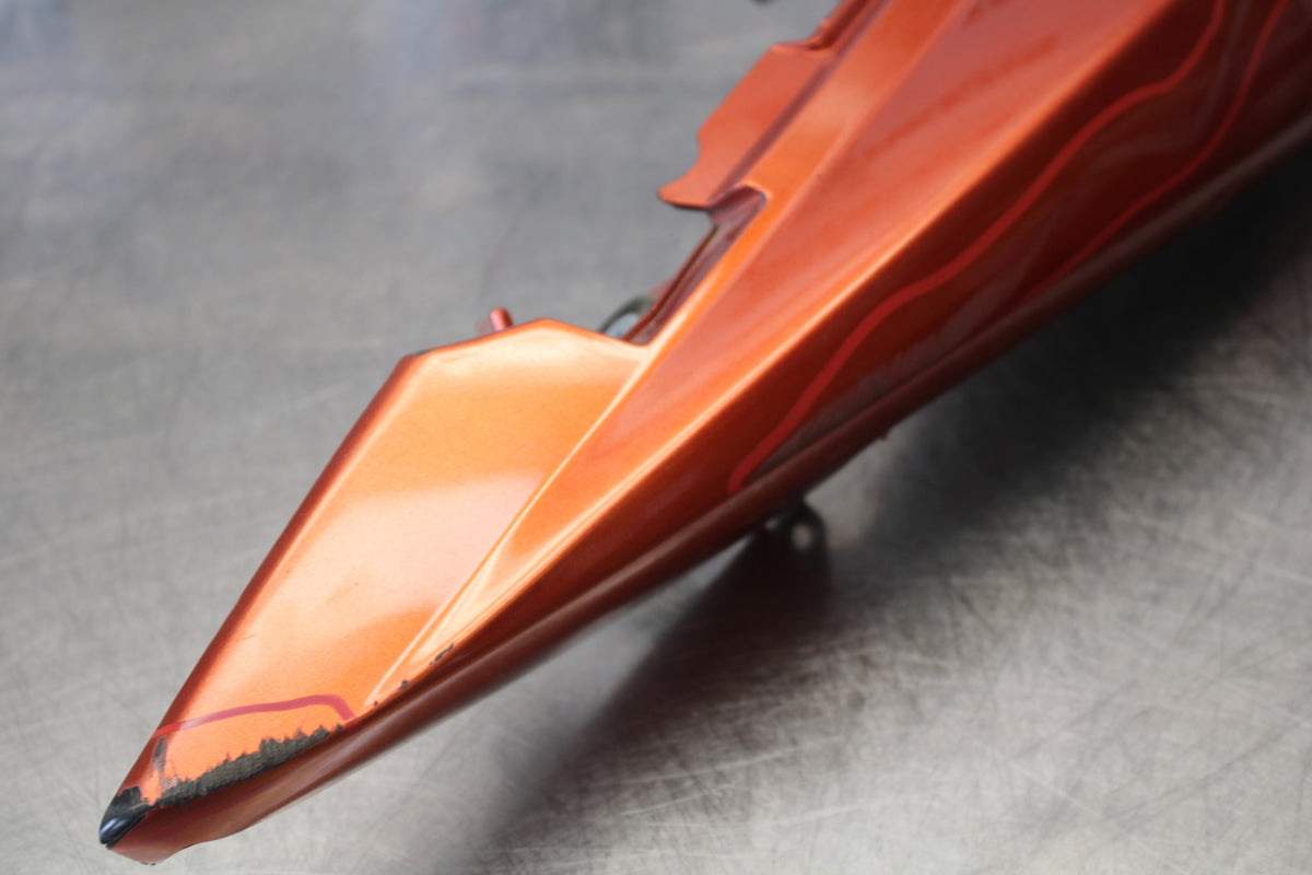 03 SUZUKI SV650S RIGHT REAR BACK TAIL FAIRING COWL SHROUD BB167