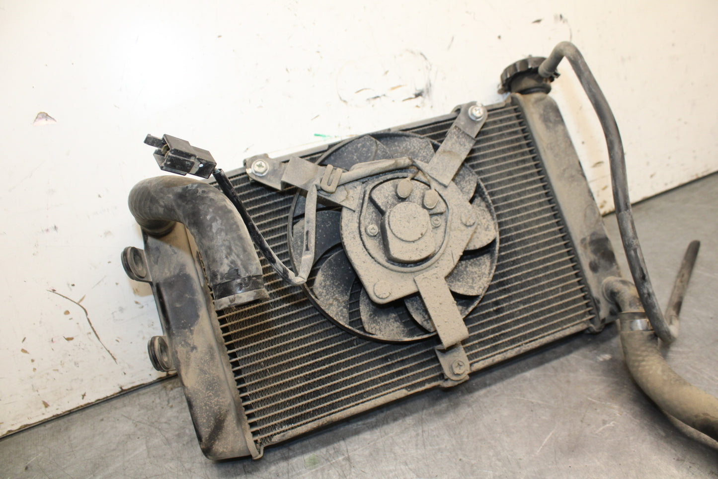 16-17 KAWASAKI VULCAN S 650 EN650 ABS ENGINE COOLER COOLING RADIATOR BB731