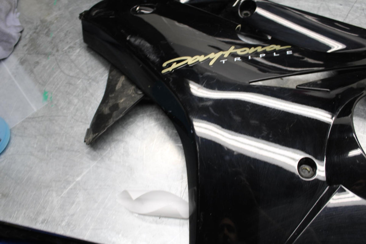 06-07 TRIUMPH DAYTONA 675 DAYTONA 675 LEFT LOWER MID UPPER SIDE FAIRING  BB441