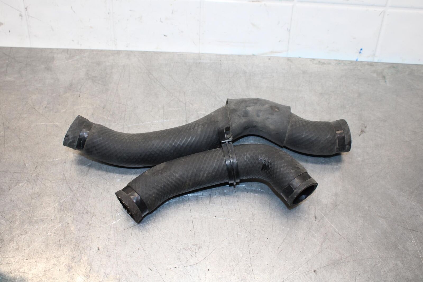 2011 Kawasaki Ninja ZX6R ZX600R RADIATOR HOSES ENGINE COOLANT WATER  BB587