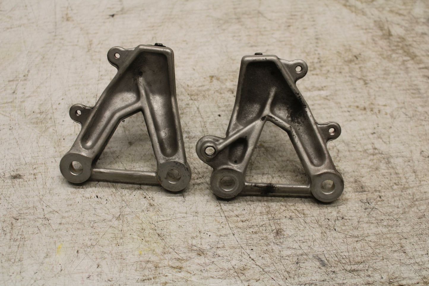 08-10 DUCATI 848 LEFT RIGHT REARSET REAR SET DRIVER PEG BRACKETS MOUNTS BB369