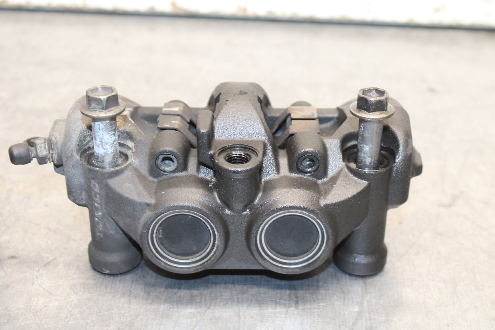 12-13 KAWASAKI Z1000 RIGHT LEFT FRONT BRAKE CALIPER SET PAIR CALIPERS BB743