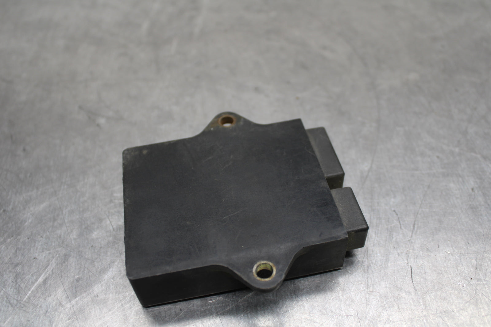 78 SUZUKI GS550E ECU COMPUTER CONTROLLER UNIT BLACK BOX ECM CDI BB133