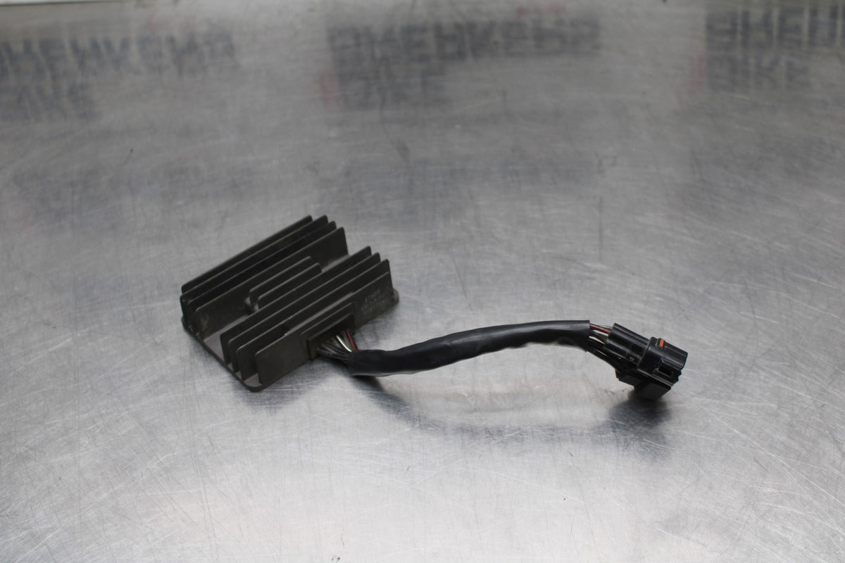 08-10 SUZUKI GSXR 600 RECTIFIER VOLTAGE REGULATOR BB835