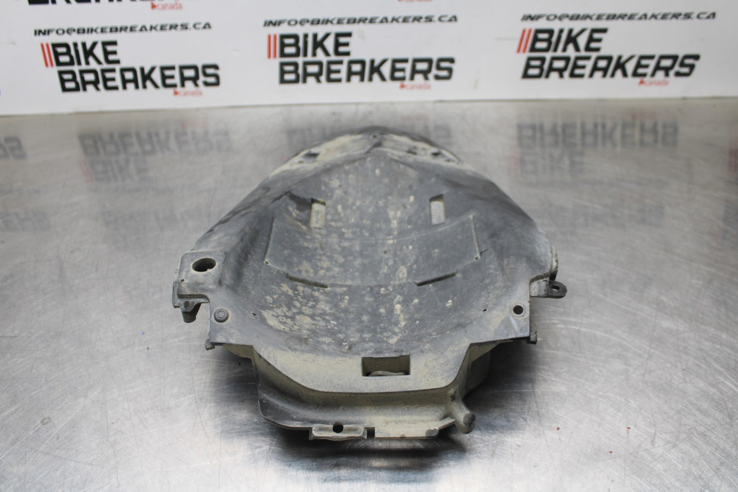 09-10 KAWASAKI ER-6N REAR BACK TAIL UNDERTAIL FAIRING COWL FENDER BB205