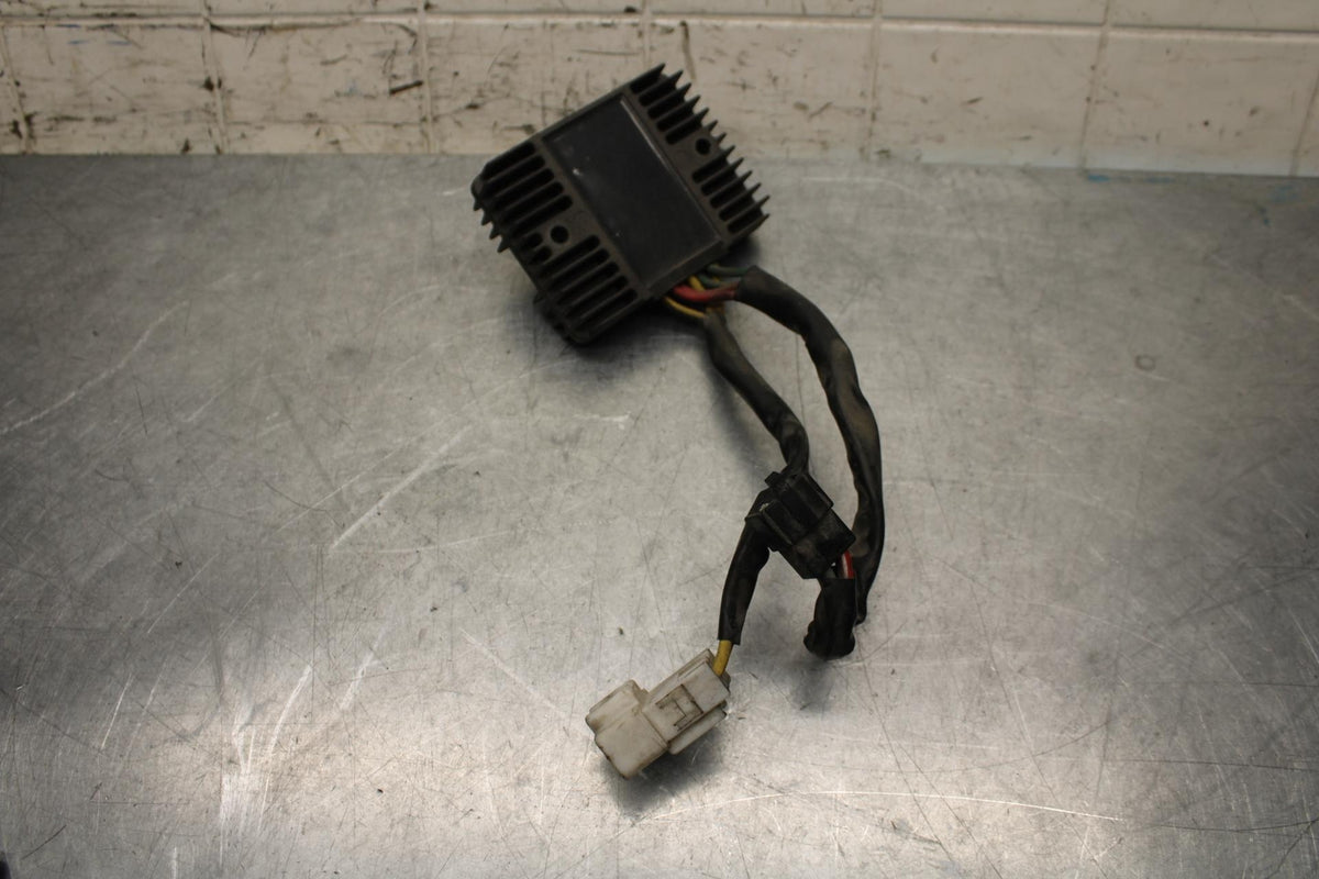 2008 Aprilia Shiver 750 SL750 RECTIFIER VOLTAGE REGULATOR BB551