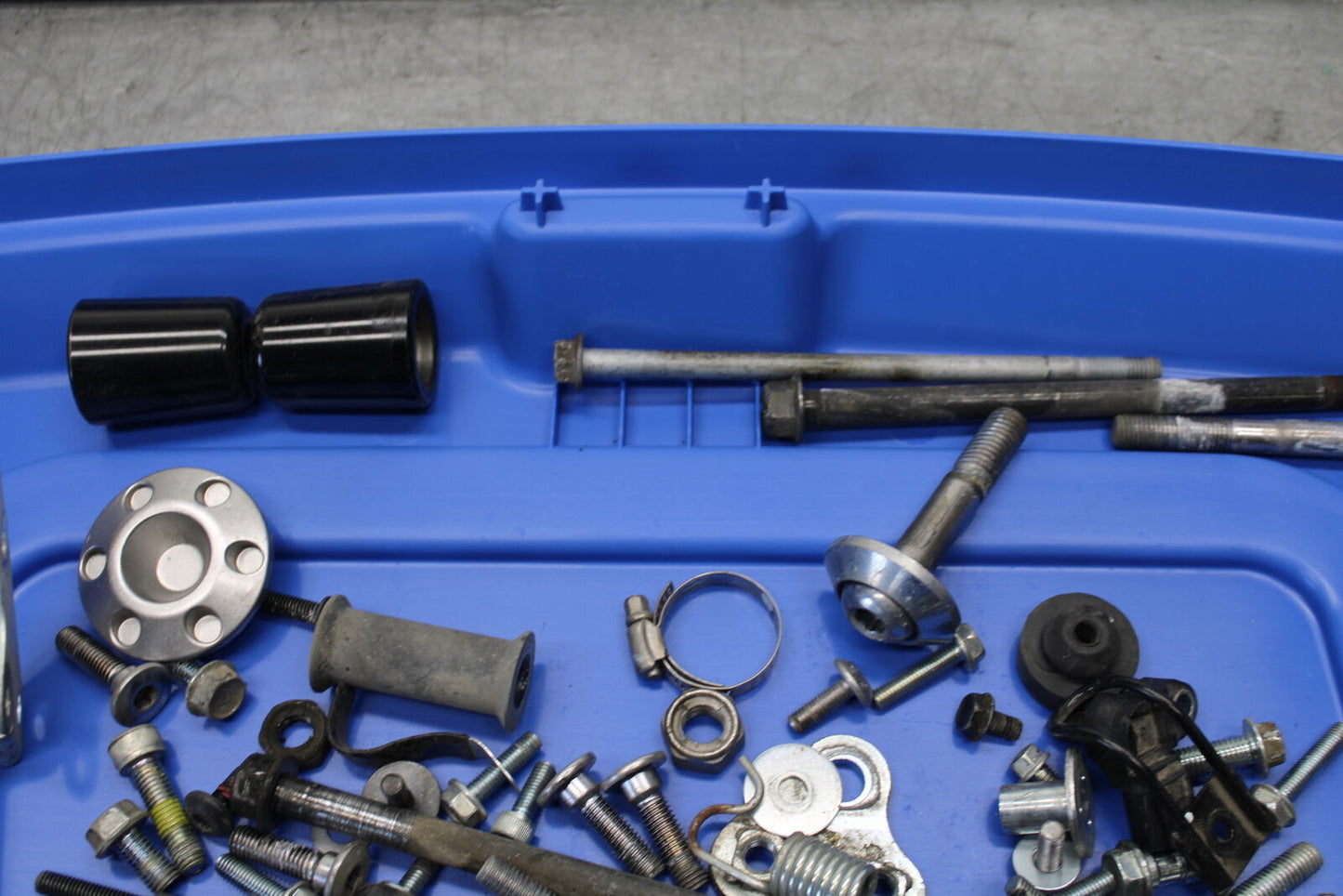 12-17 KAWASAKI ER-6N Z650 MOUNTING BOLTS HARDWARE MOTOR SCREWS BB709