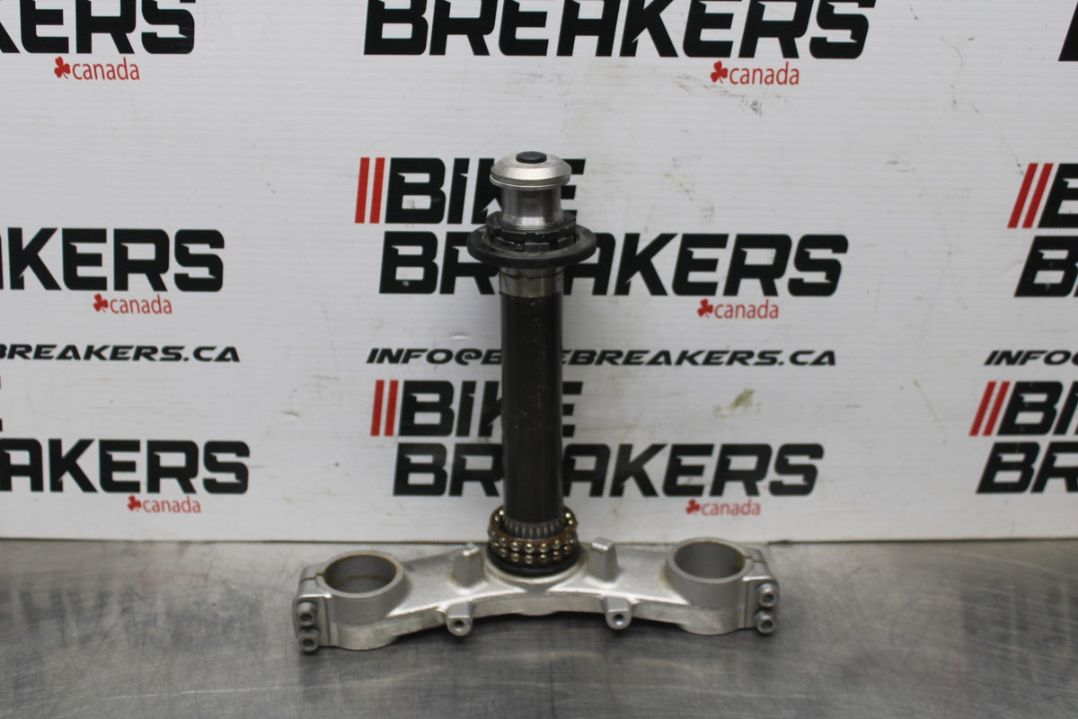 07 KAWASAKI NINJA 650 EX650 FRONT FORKS CLAMP LOWER TRIPLE TREE STEM BB844