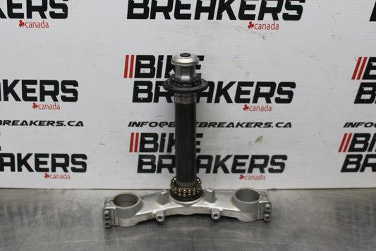 07 KAWASAKI NINJA 650 EX650 FRONT FORKS CLAMP LOWER TRIPLE TREE STEM BB844