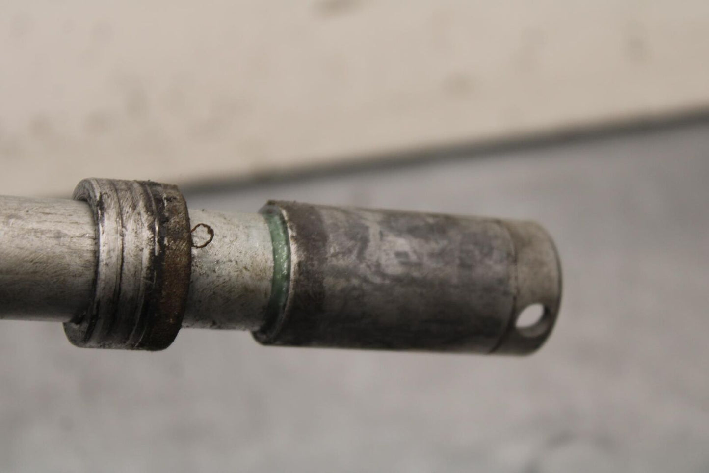 2008 Honda CBF1000 FRONT WHEEL RIM AXLE PIVOT BOLT BB641