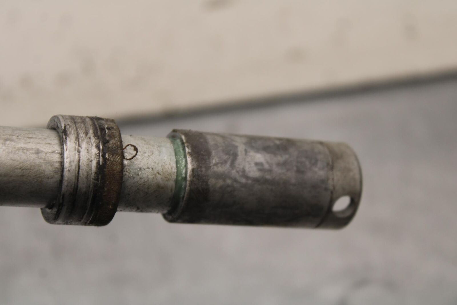 2008 Honda CBF1000 FRONT WHEEL RIM AXLE PIVOT BOLT BB641
