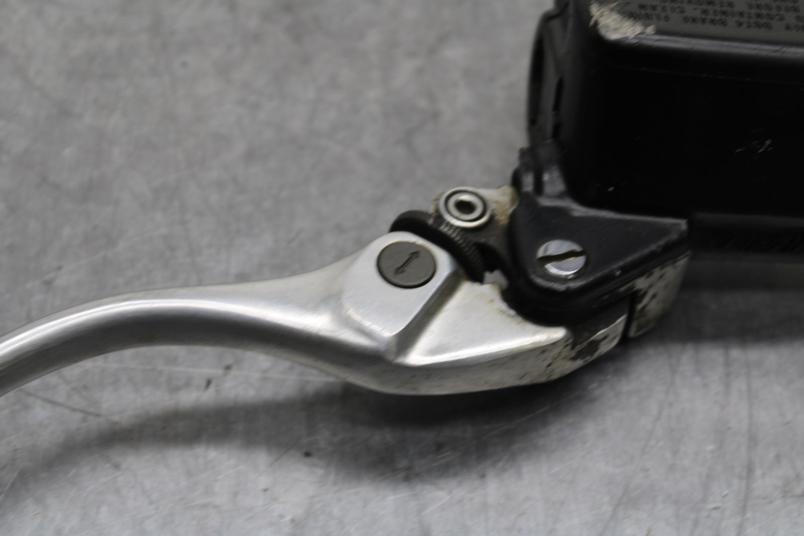 95-98 HONDA CBR600F3 FRONT BRAKE MASTER CYLINDER w/ LEVER BB122