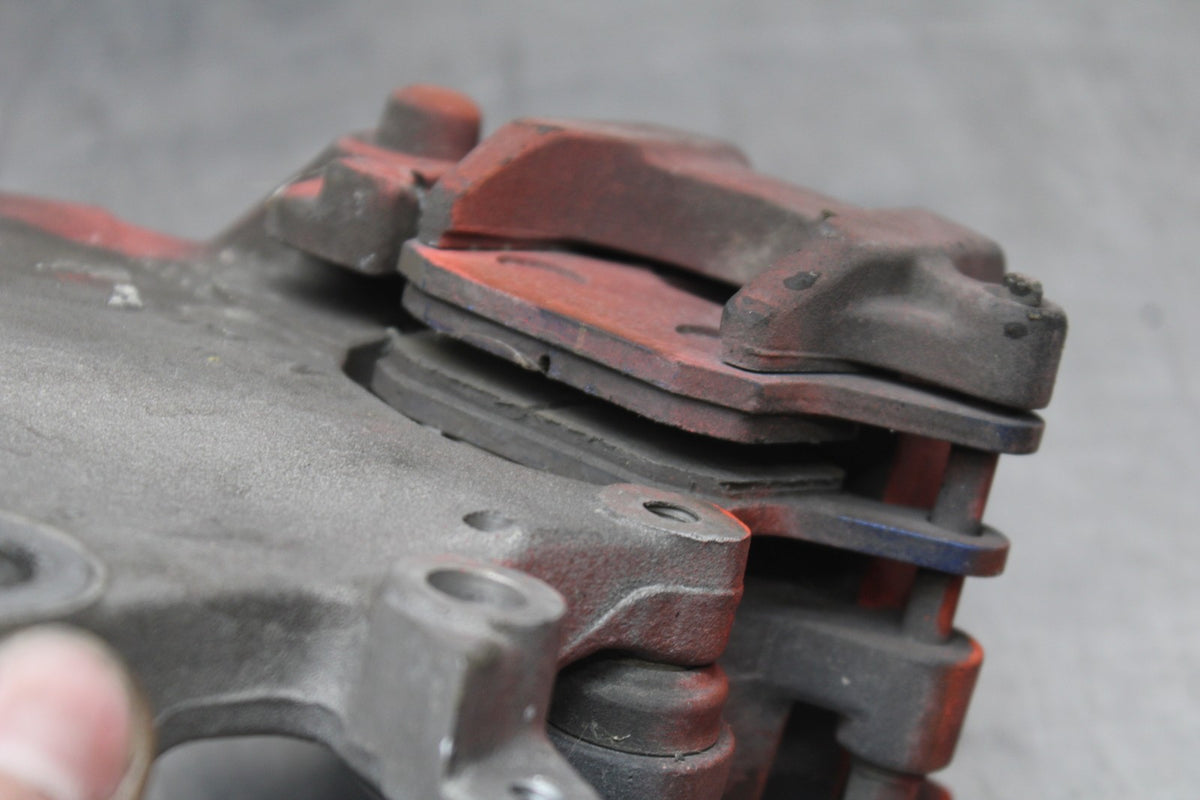13-15 HONDA CBR500R REAR BACK BRAKE CALIPER W MOUNT BRACKET BB834