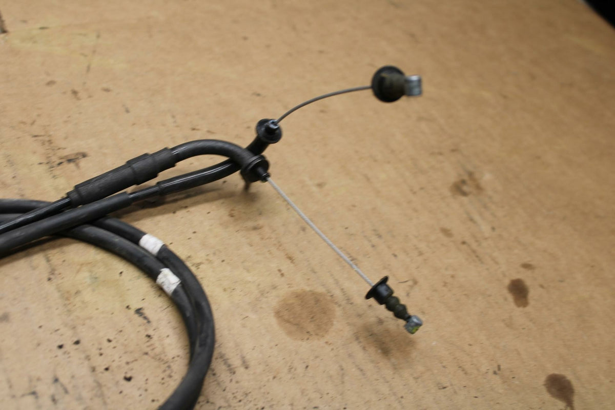 15-17 YAMAHA YZF R3 THROTTLE CABLES LINES BB380