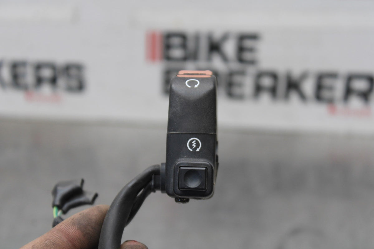 98-05 HONDA SUPER HAWK 1000 VTR1000F RIGHT CLIP ON KILL OFF START SWITCH BB924