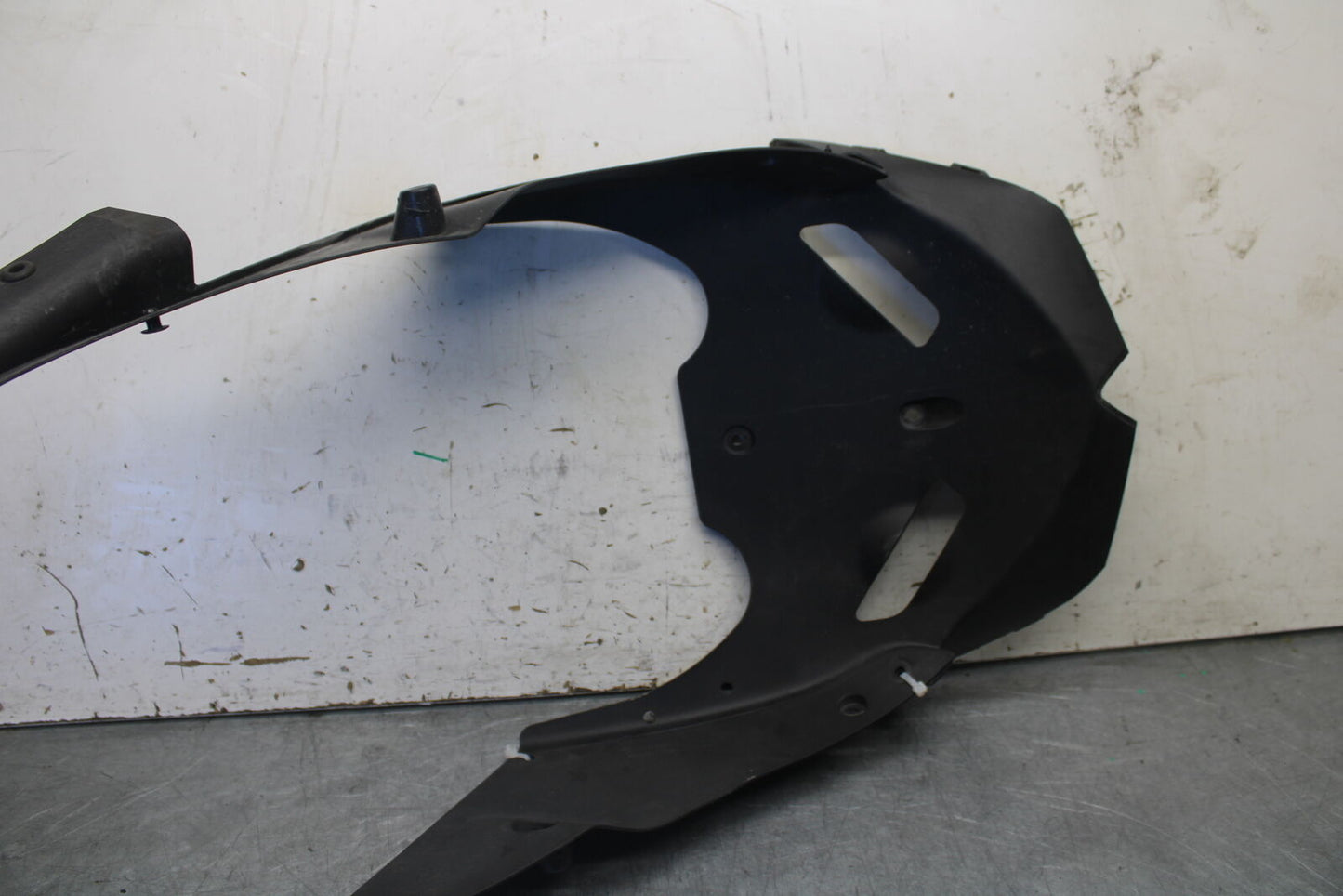 09-12 KAWASAKI NINJA ZX6R LOWER FRONT UPPER INNER HEADLIGHT COWL FAIRING BB698