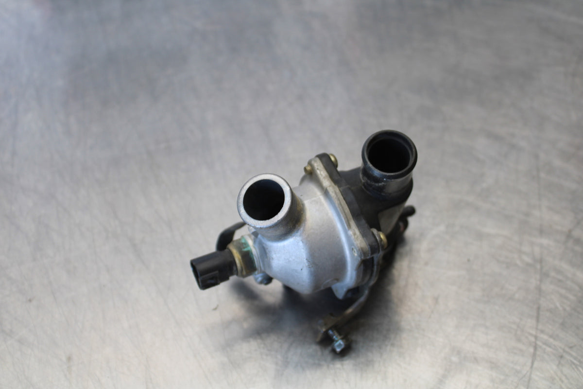 03-06 KAWASAKI Z1000 THERMOSTAT W HOUSING ASSEMBLY BB164