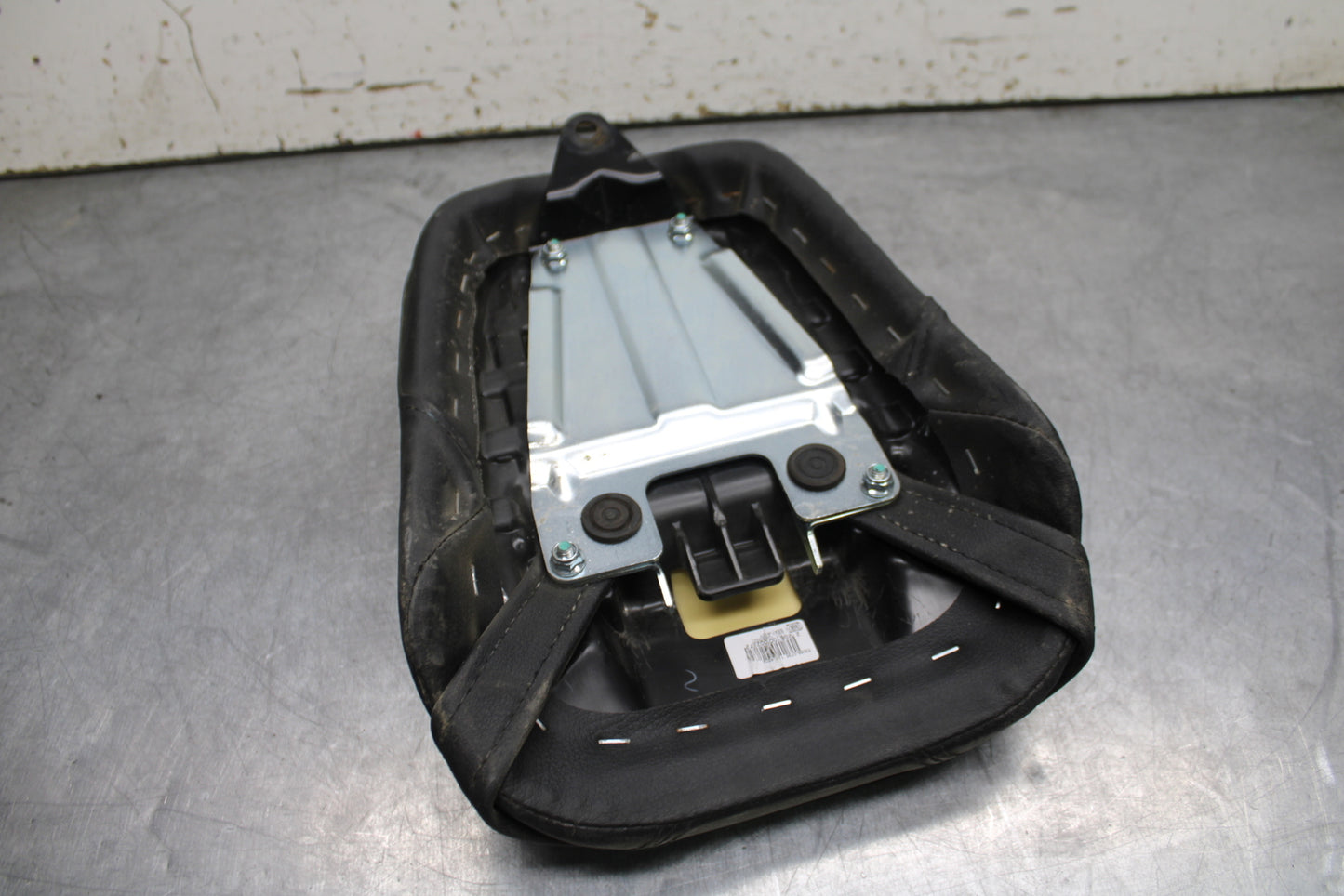 16-17 KAWASAKI VULCAN S 650 EN650 ABS REAR BACK PASSENGER SEAT BB731