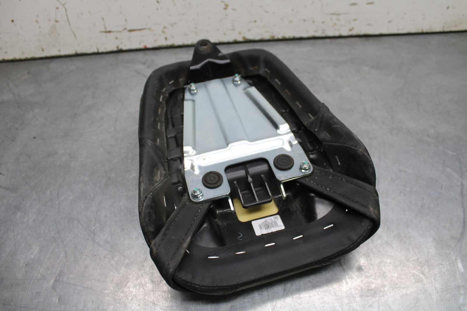 16-17 KAWASAKI VULCAN S 650 EN650 ABS REAR BACK PASSENGER SEAT BB731