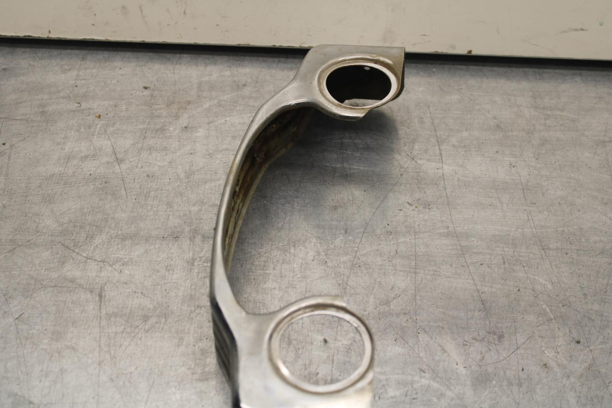 80-83 SUZUKI GS750E LOWER TRIPLE STEM COVER TRIM BB82