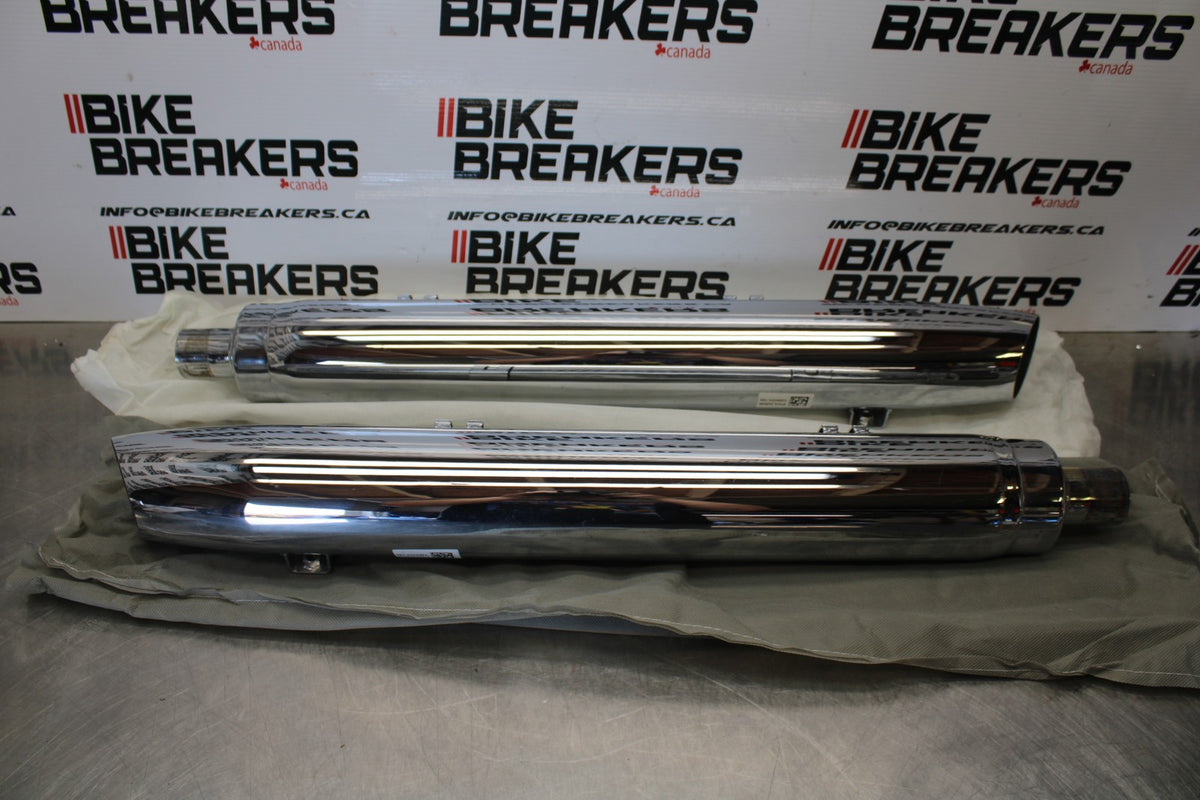 18 INDIAN ROADMASTER MUFFLER EXHAUST SILENCER PIPE SET PAIR BB191