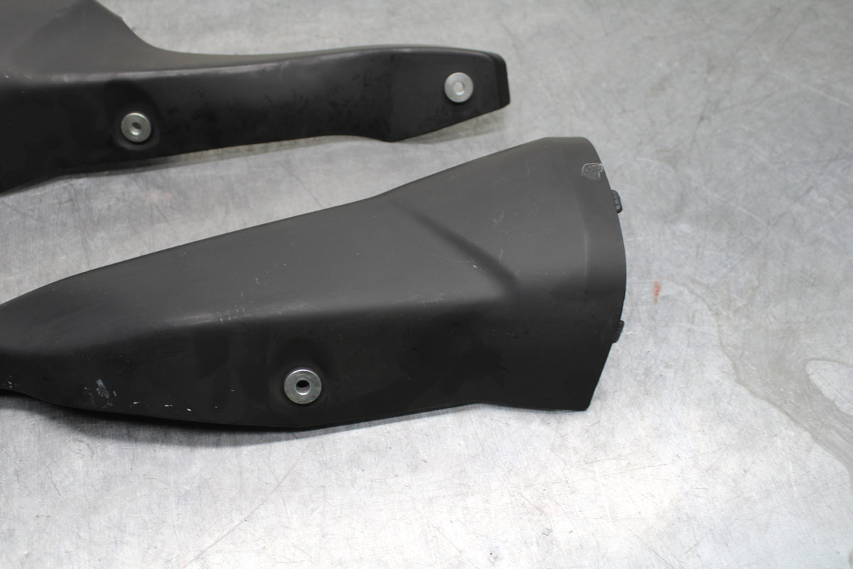 12-25 KAWASAKI NINJA ZX14R REAR MUFFLER EXHAUST PIPE COVER HEAT SHIELD BB757
