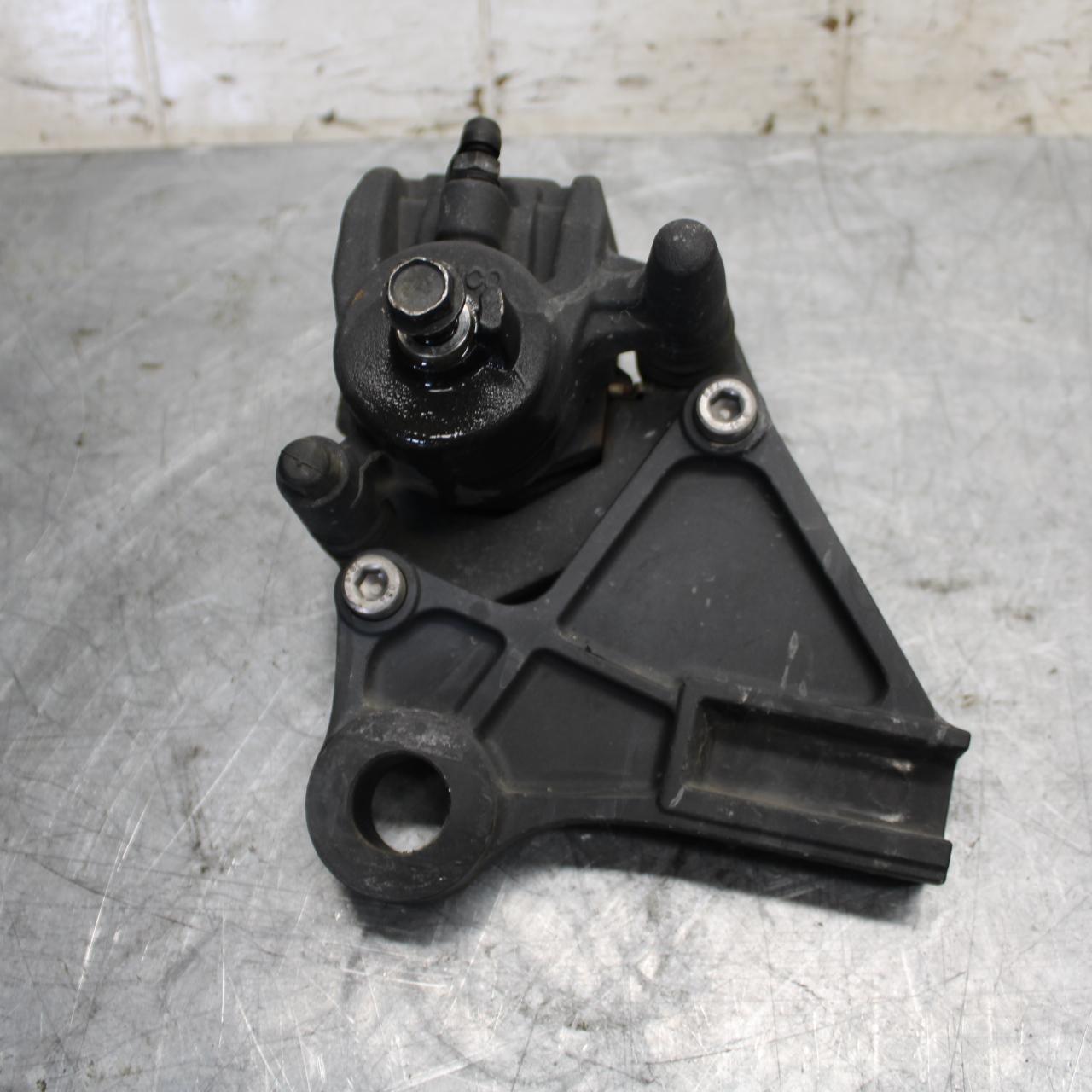 2008 Kawasaki Ninja ZX10R ZX1000E REAR BACK BRAKE CALIPER W MOUNT BRACKET BB524